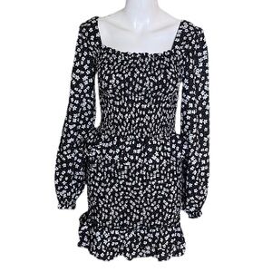 Crystal Doll 2 Piece Set Black & White Floral Smocked & Ruffled Junior Size S